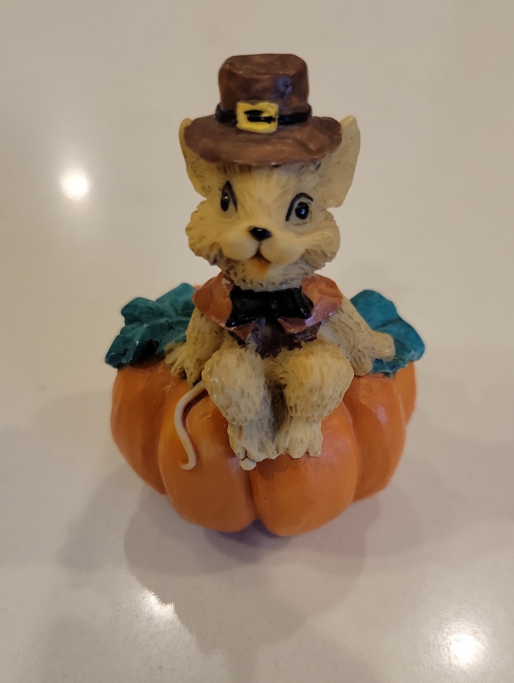 Hallmark Fall Thanksgiving Vintage Mouse Figurine